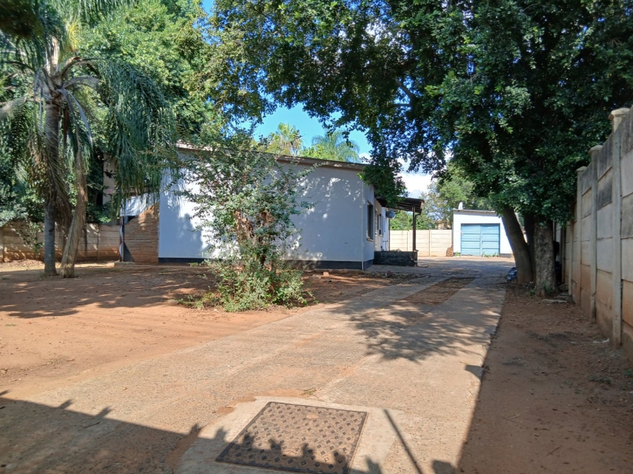 3 Bedroom Property for Sale in Oos Einde North West